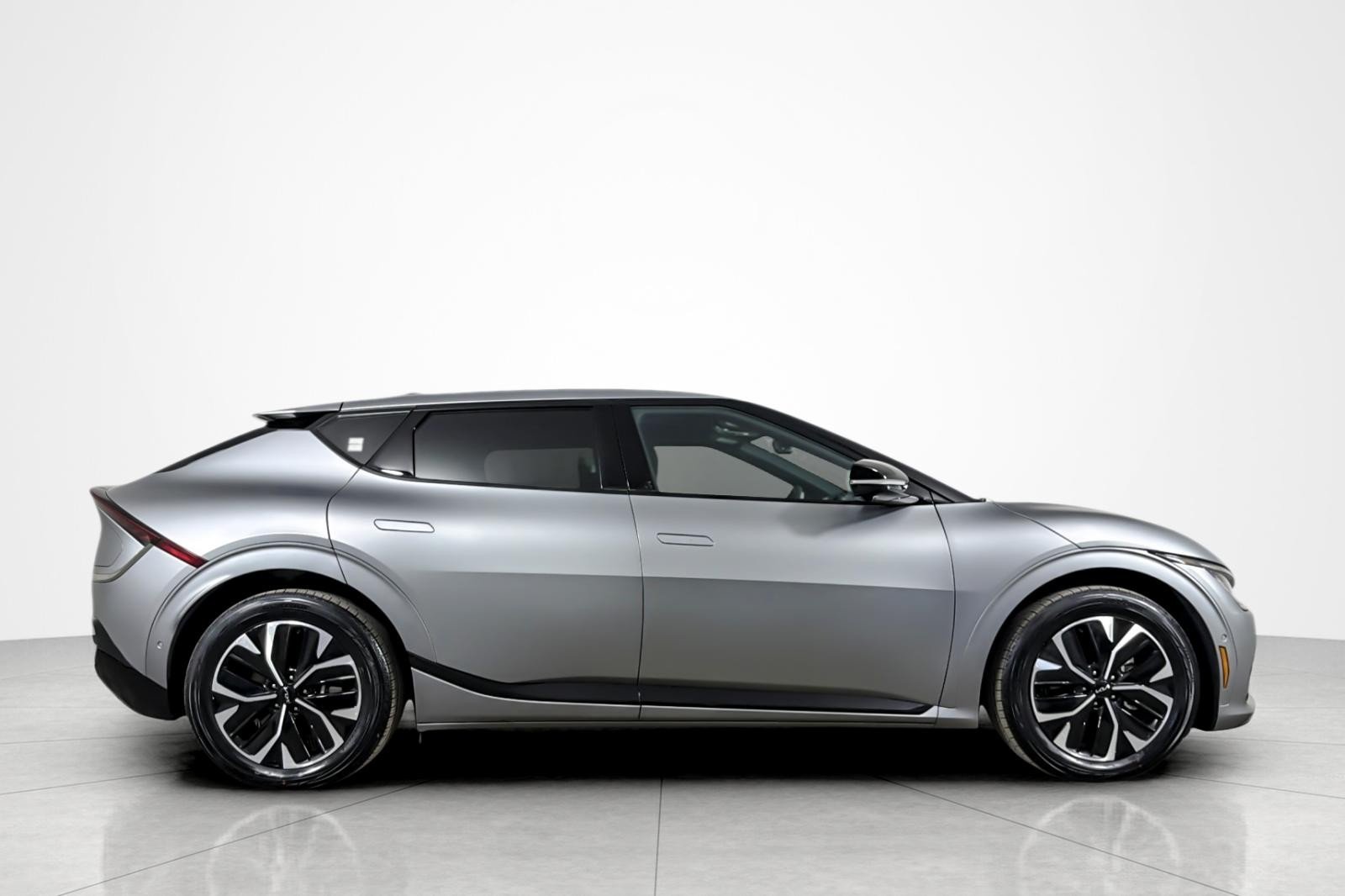 Used 2024 Steel Matte Gray Kia GT-Line RWD image 6