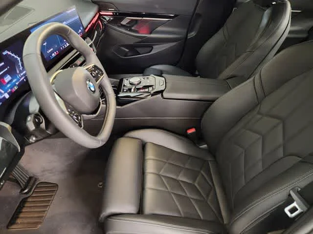 Used 2025 Mineral White Metallic BMW 530i image 14