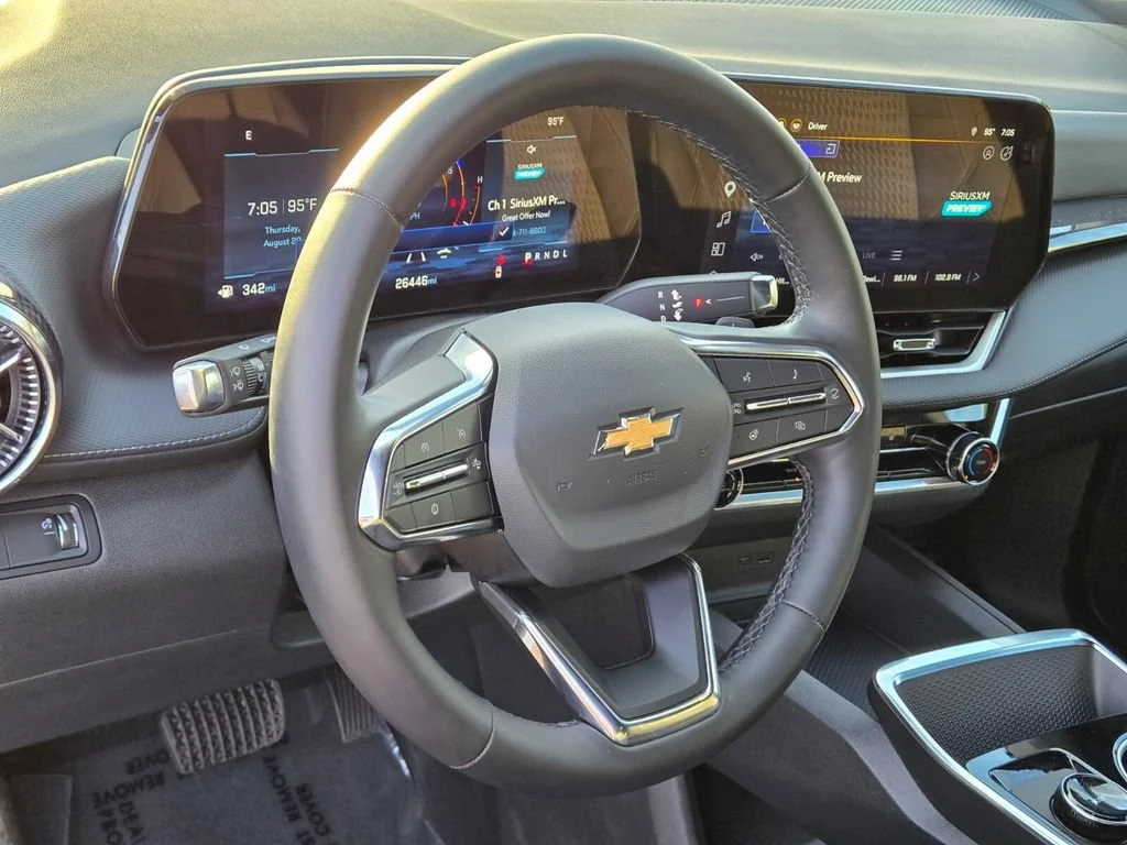 Used 2026 Summit White Chevrolet LT image 18