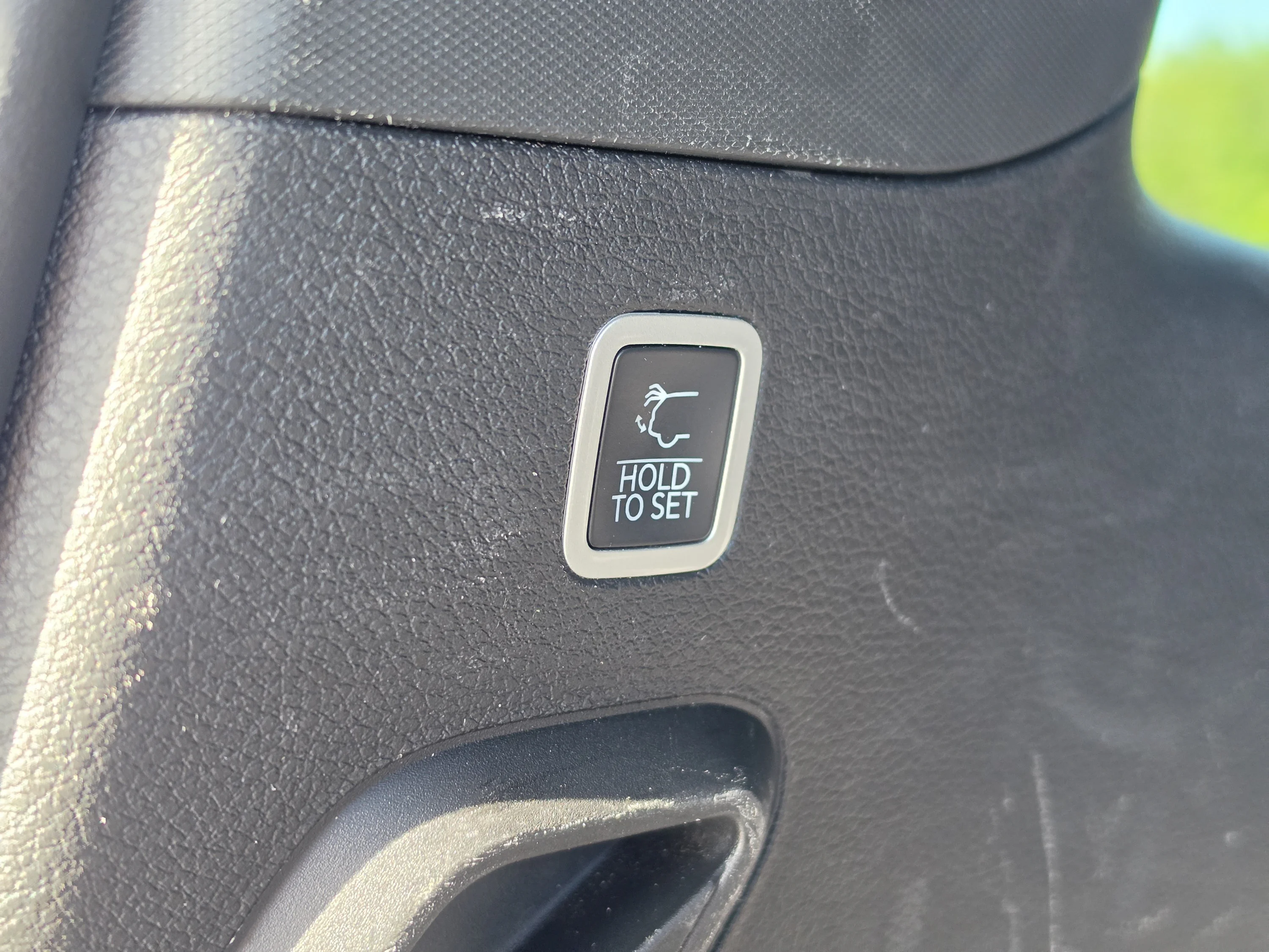 Used 2024 Diamond Black Crystal Pearlcoat Jeep Series II image 16