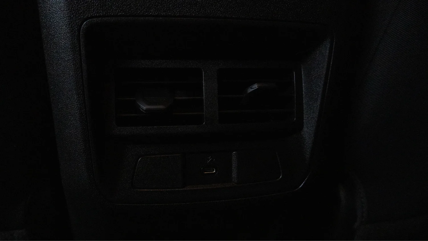 Used 2023 BLACK Chevrolet 2WD LT image 24