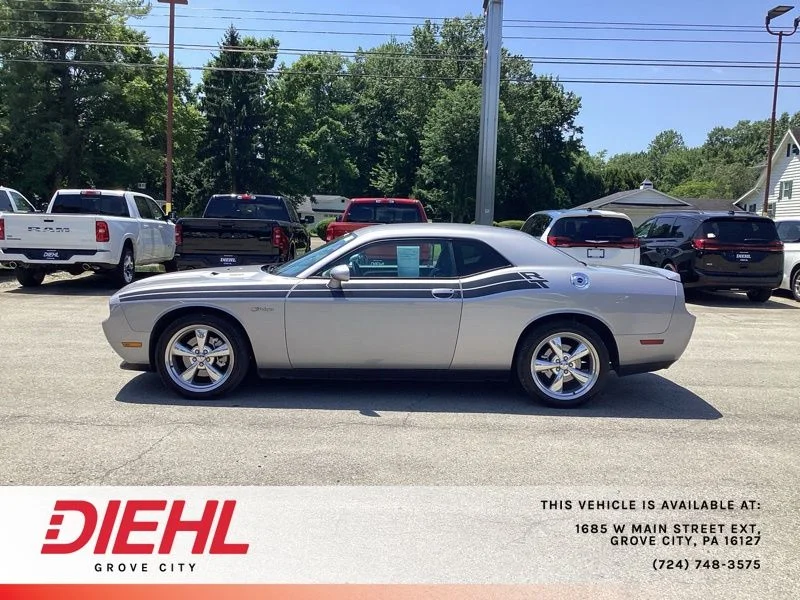 Used 2011 Gray Dodge R/T image 4