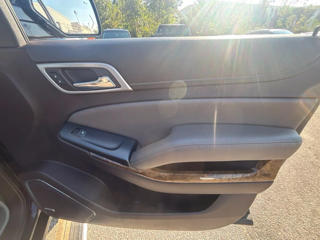 Used 2016 Black GMC Denali image 23
