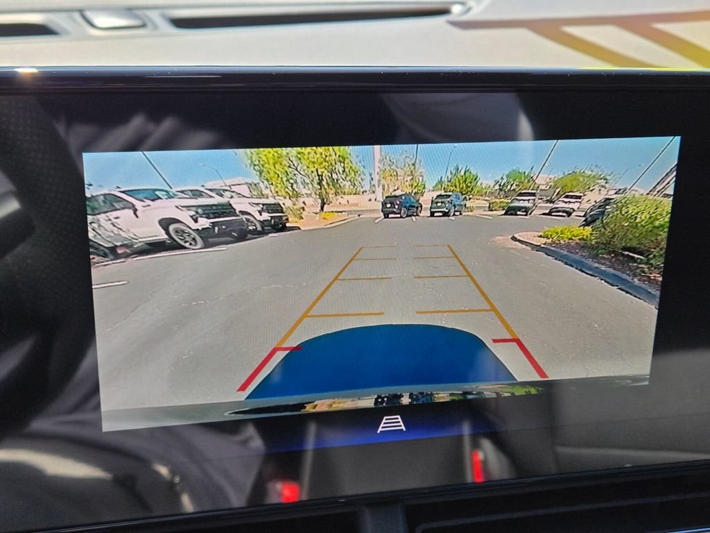 2026 Chevrolet Trax RS - Photo 11