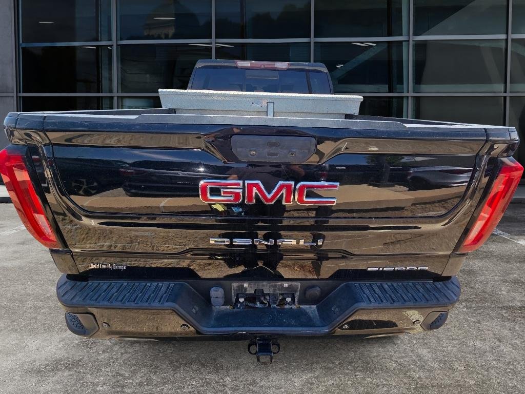 Used 2019 Onyx Black GMC Denali image 4
