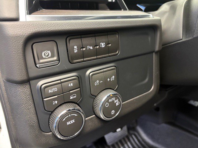 2026 Chevrolet Tahoe Fleet - Photo 12