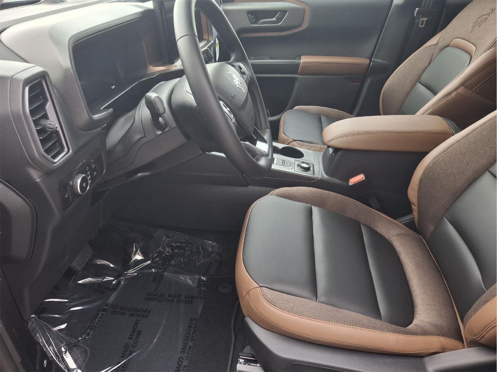 New 2025 Azure Gray Metallic Tri-Coat Ford Outer Banks® image 45