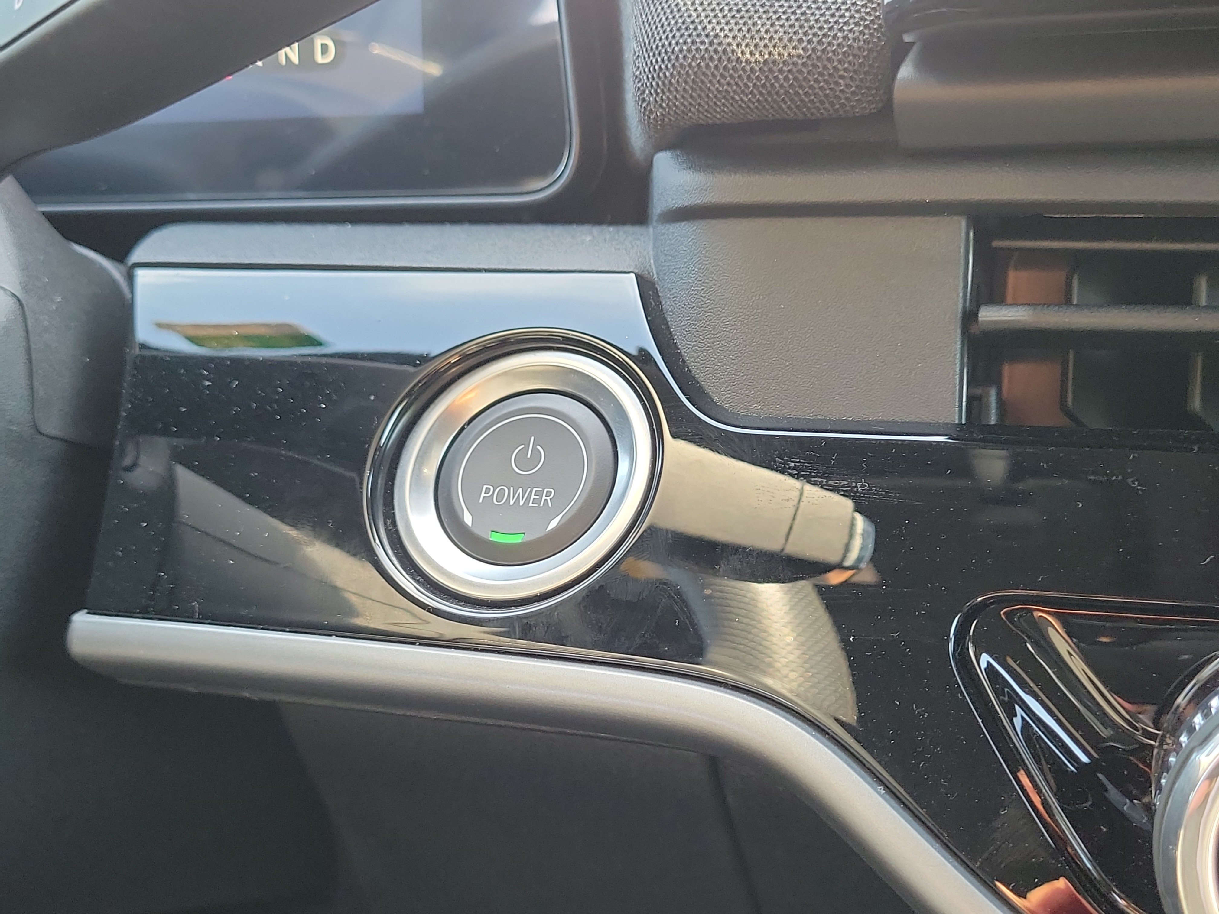 Used 2025  Honda EX image 17