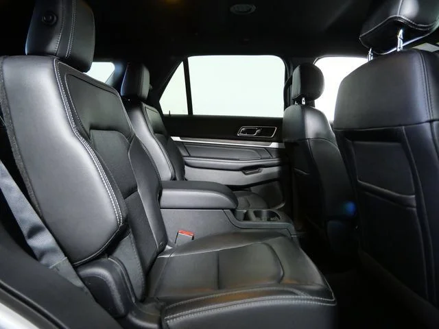 Used 2017 Silver Ford Limited image 13
