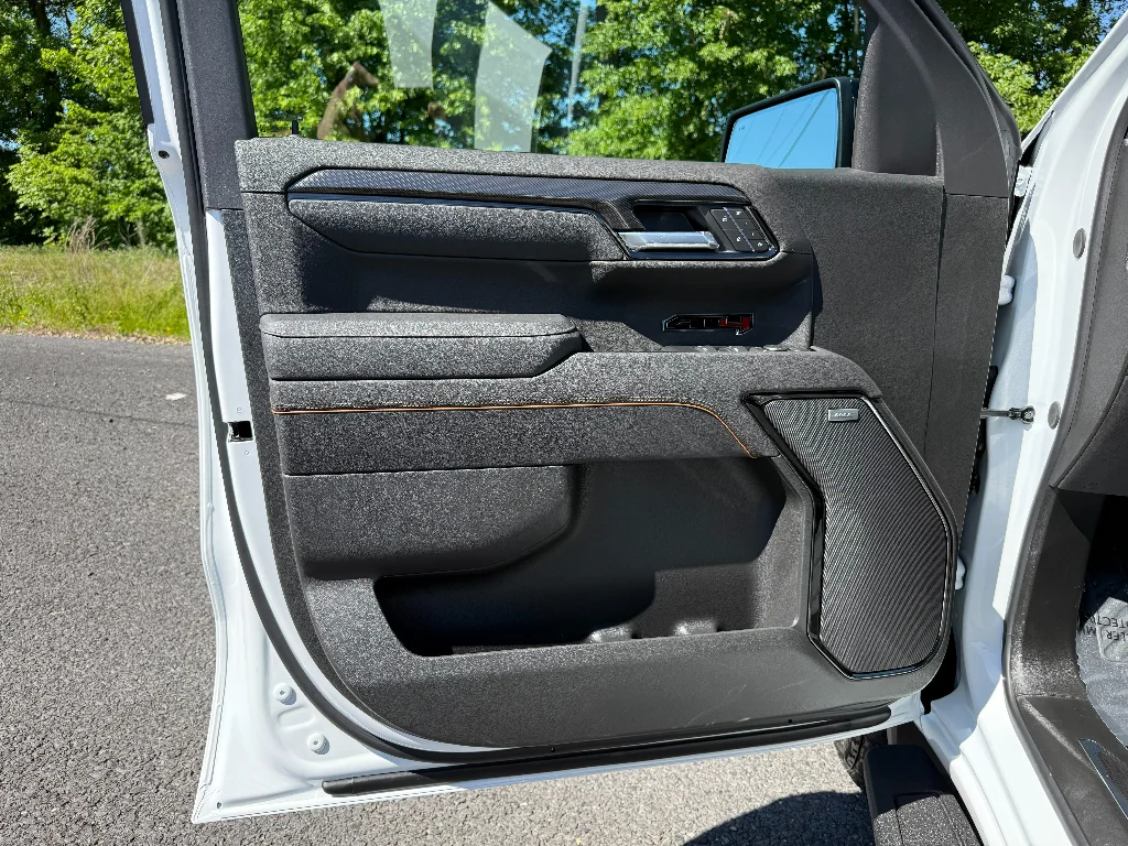 2026 GMC Sierra 1500 AT4 - Photo 24