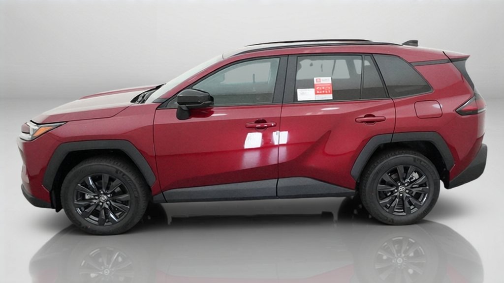 New 2026 Ruby Flare Pearl Toyota XLE Premium image 2