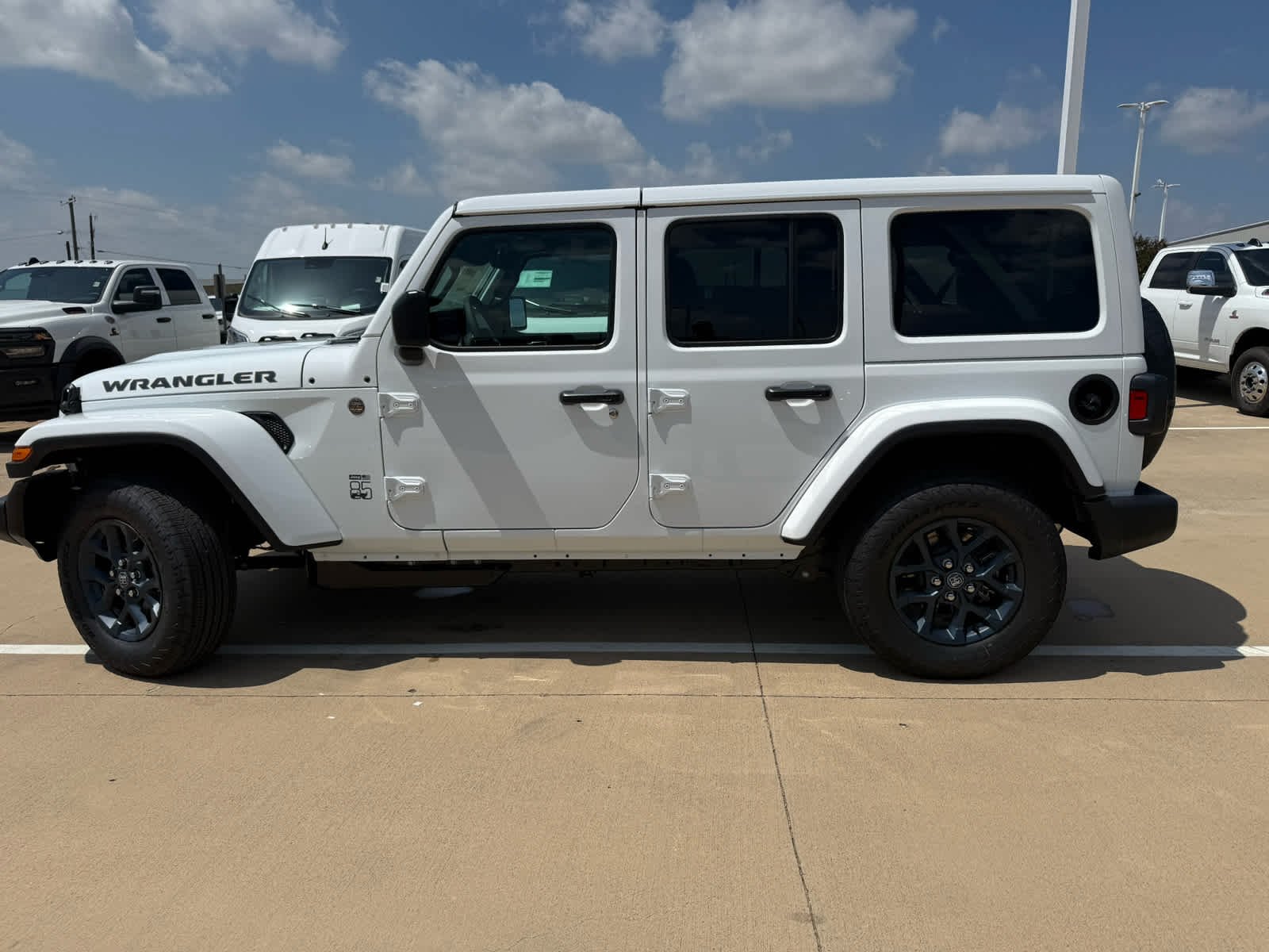 New 2026 Bright White Clear-Coat Exterior Paint Jeep 85th Anniversary image 9