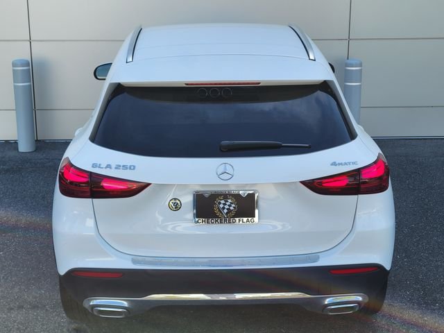 Used 2025 White Mercedes-Benz GLA 250 image 11
