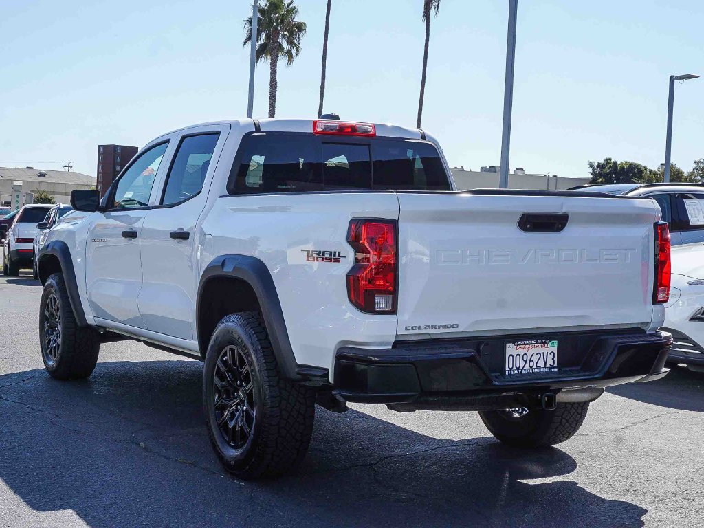 Used 2023 White Chevrolet Trail Boss image 4
