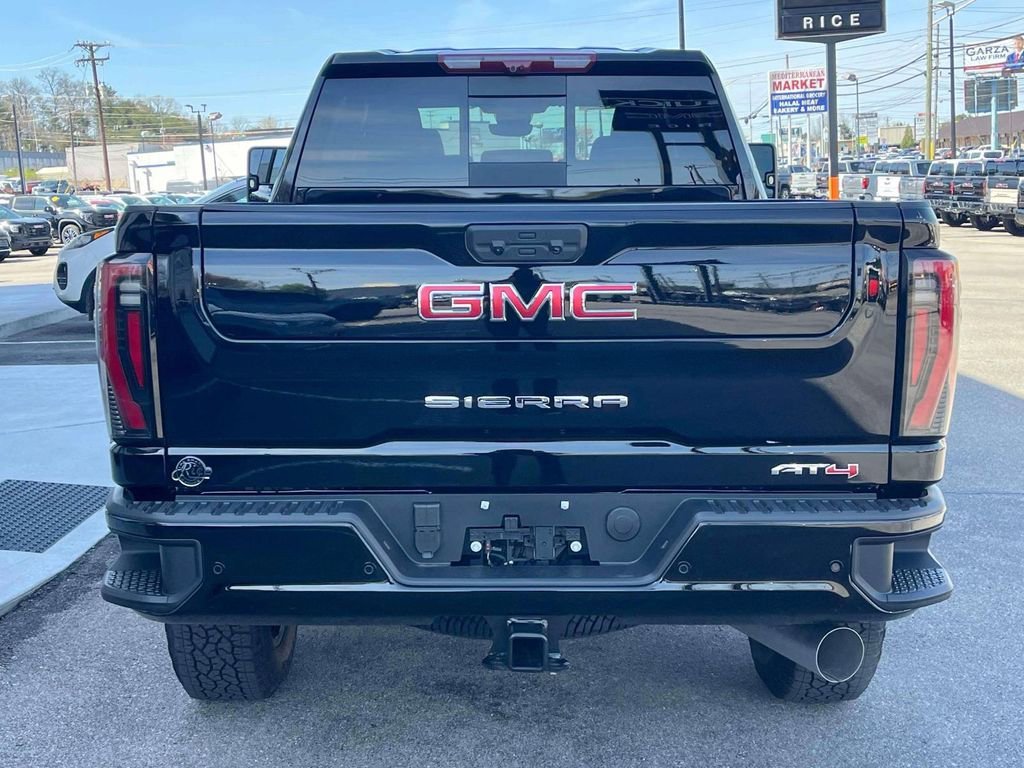 New 2026 Onyx Black GMC AT4 image 4