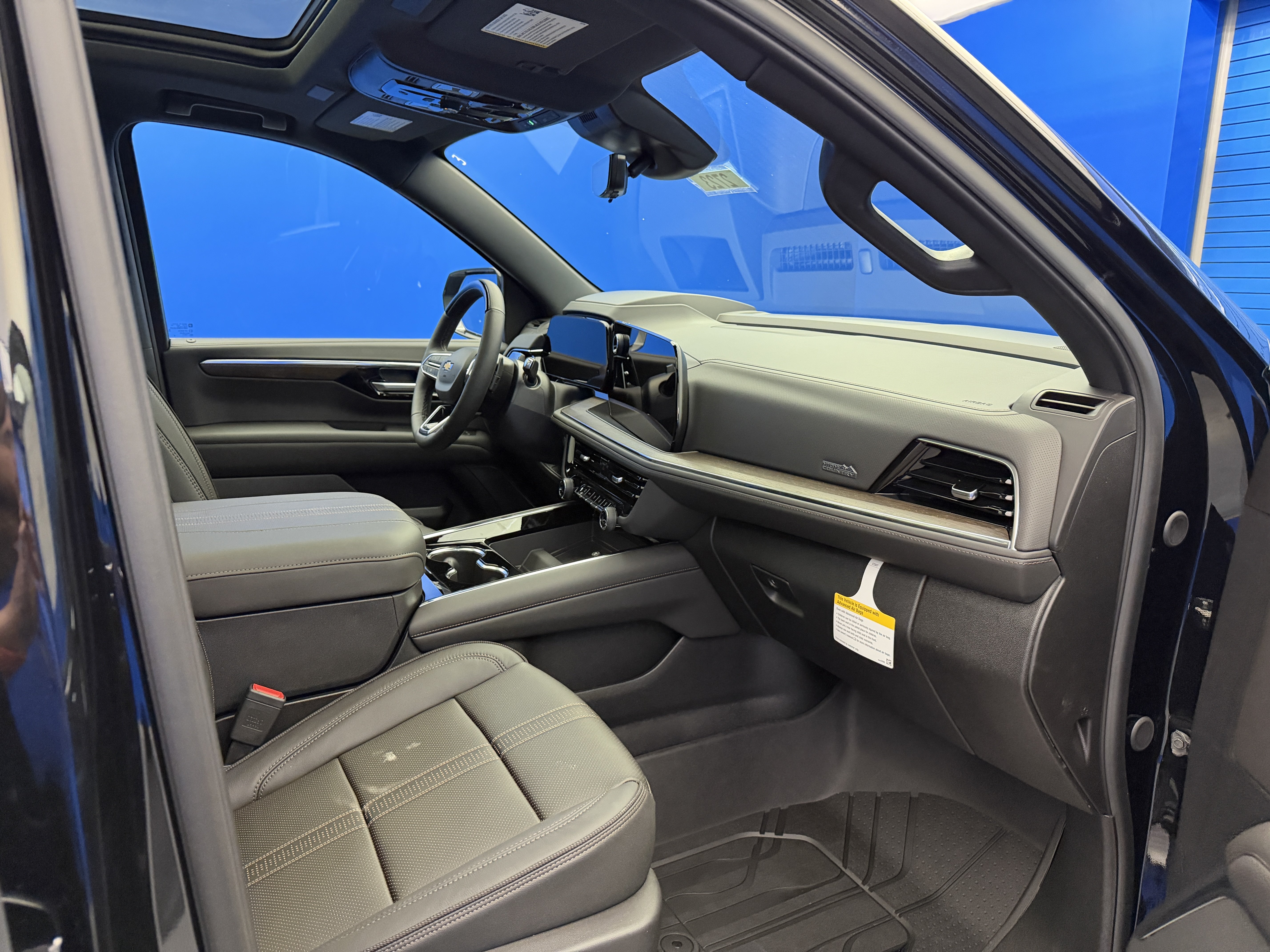 2026 Chevrolet Suburban High Country - Photo 30