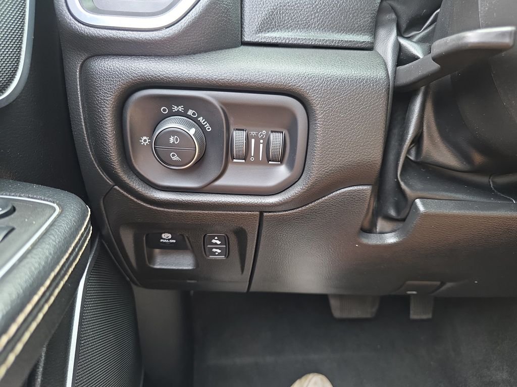 Used 2023 Black Ram Laramie image 22