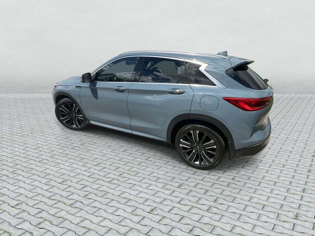 Used 2023 Slate Gray INFINITI Sensory image 6