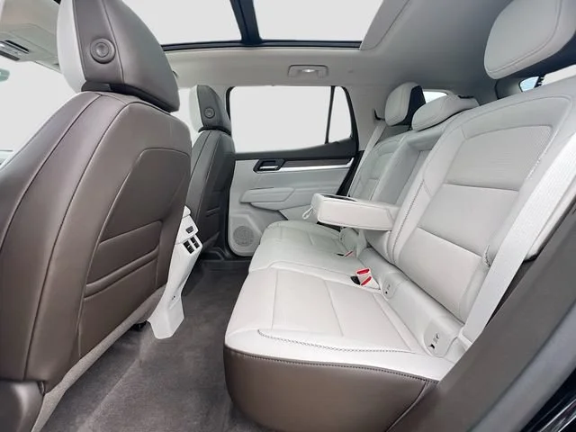 New 2026 Ebony Twilight Metallic GMC Denali image 17