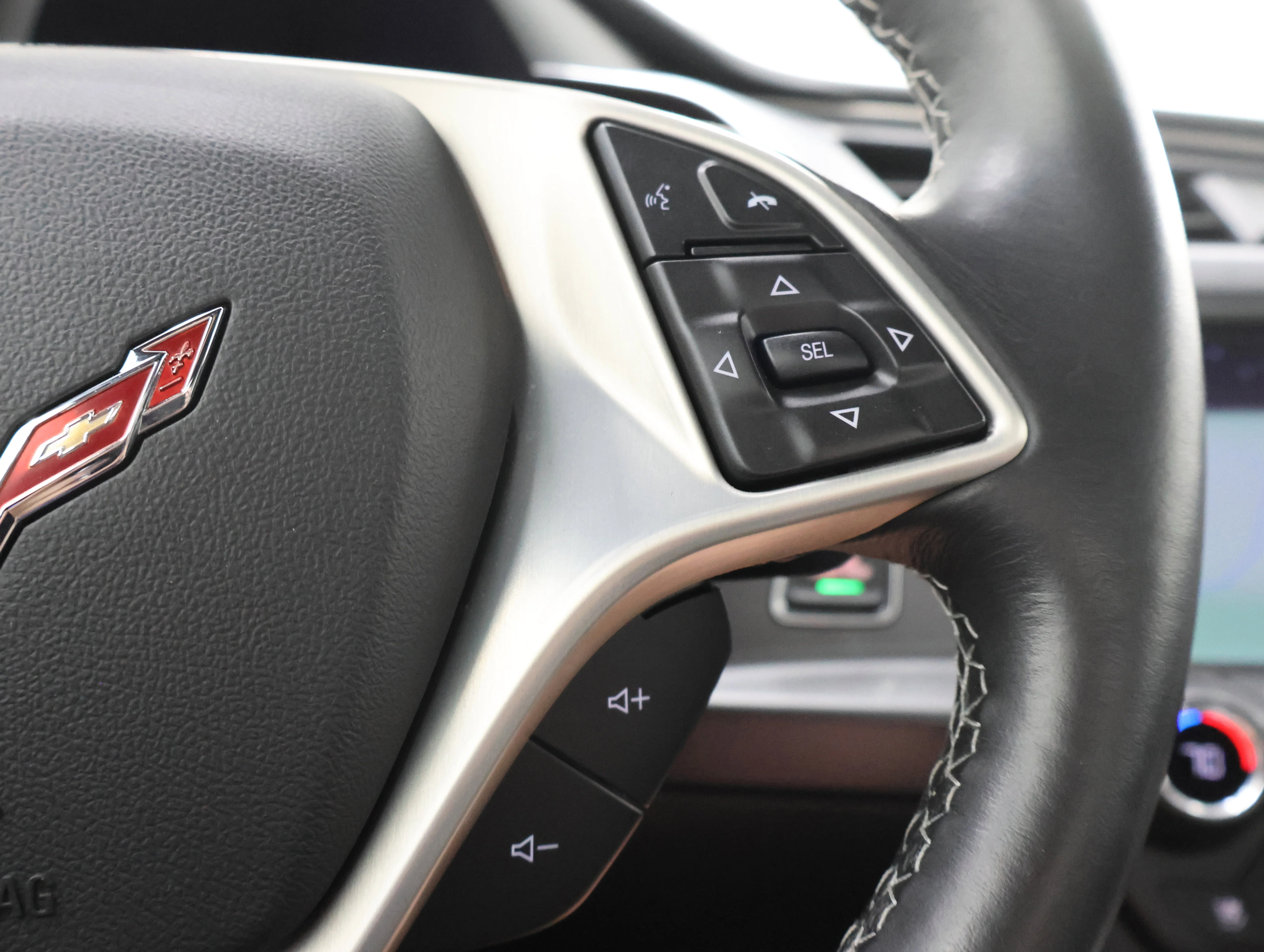 Used 2014 Blade Silver Metallic Chevrolet Base image 13