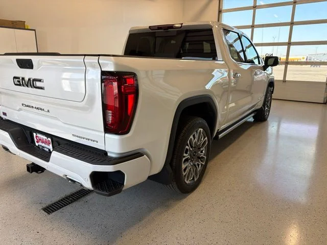Used 2024 White GMC Denali Ultimate image 11