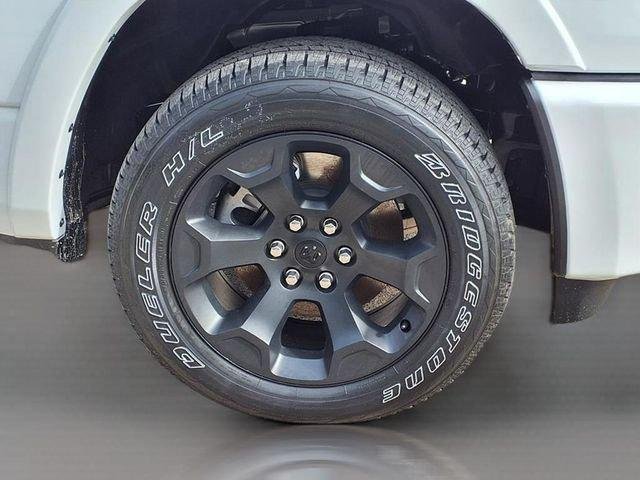 New 2026 Bright White Clear-Coat Exterior Paint RAM LONE STAR image 9