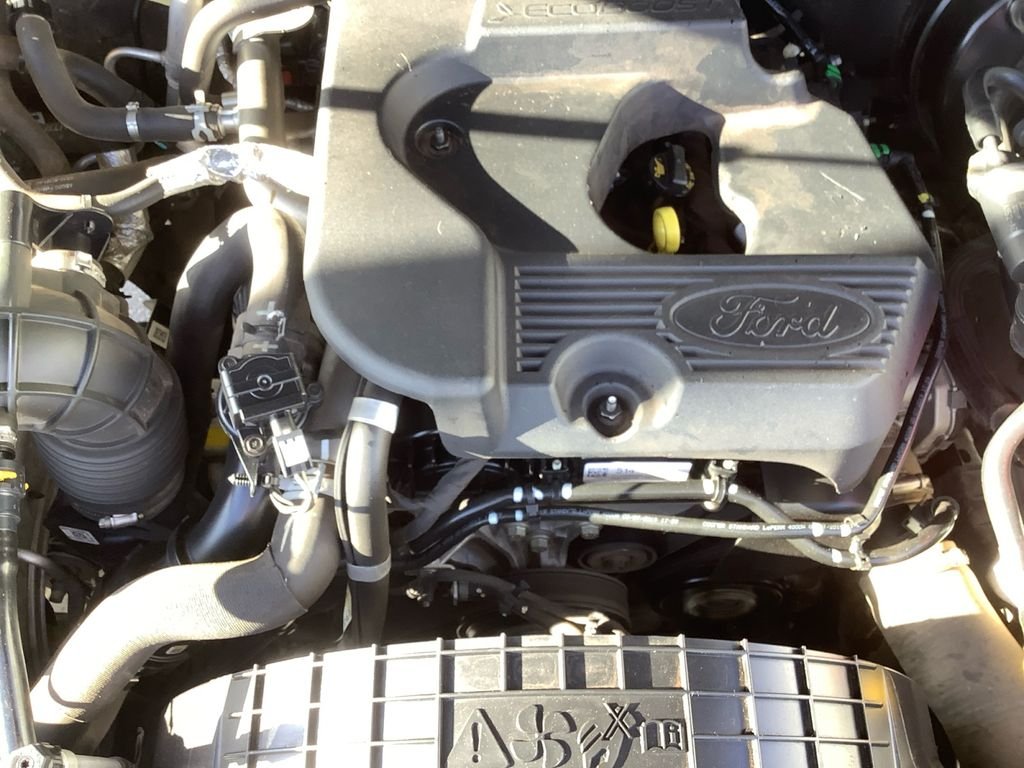 Used 2020 Silver Ford Lariat image 21