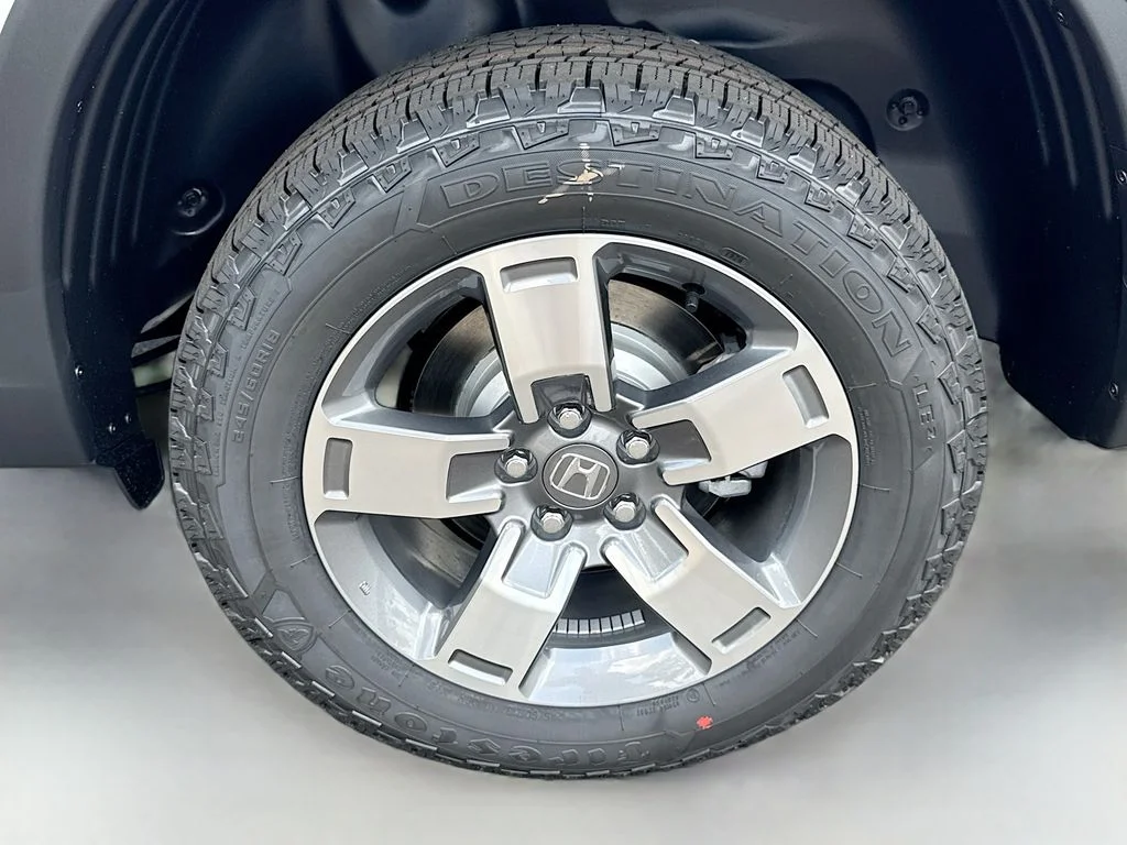 New 2026 Platinum White Pearl Honda RTL image 7