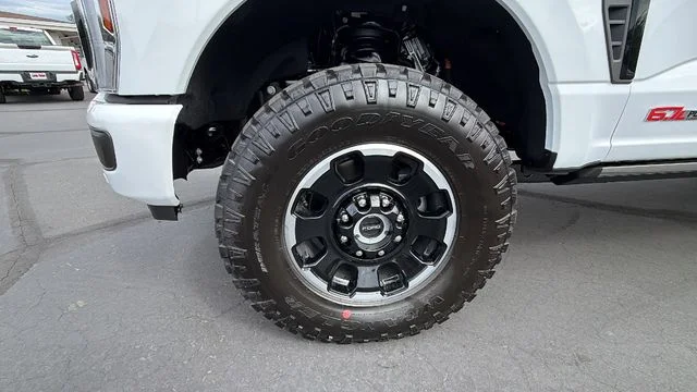 New 2026 Oxford White Ford F-250® Lariat® image 10