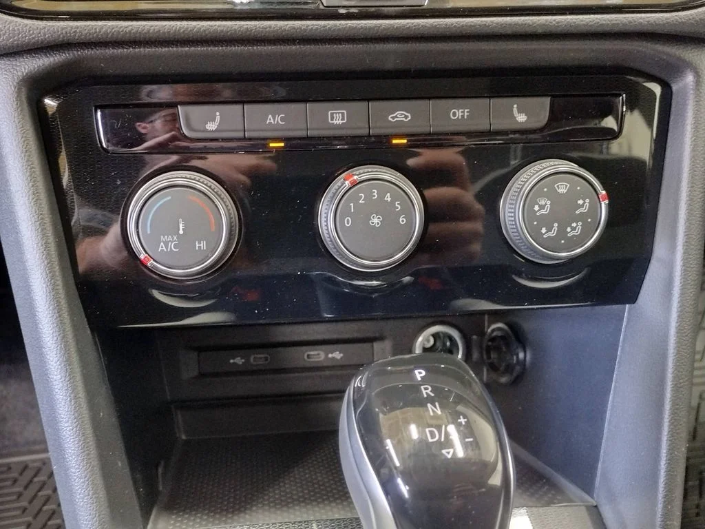 New 2026 Silver Volkswagen 1.5T S image 28