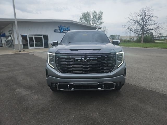 Used 2024 Silver GMC Denali Ultimate image 3