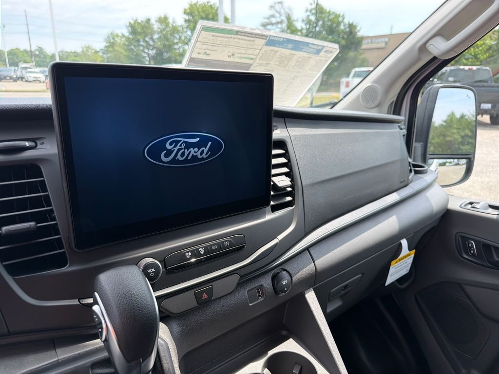 New 2026 Oxford White Ford Cargo Van image 29