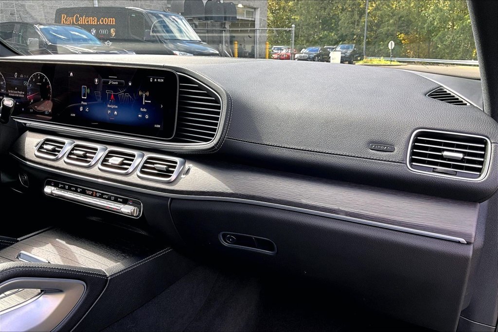 2024 Mercedes-Benz GLS Base - Photo 16