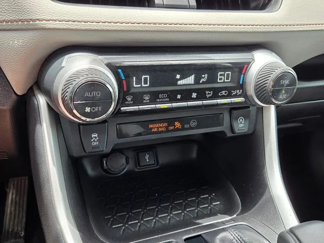 Certified Used 2021 Silver Toyota XLE image 29