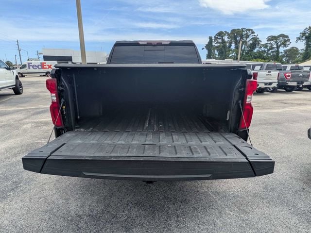 Used 2021 Black Chevrolet High Country image 13