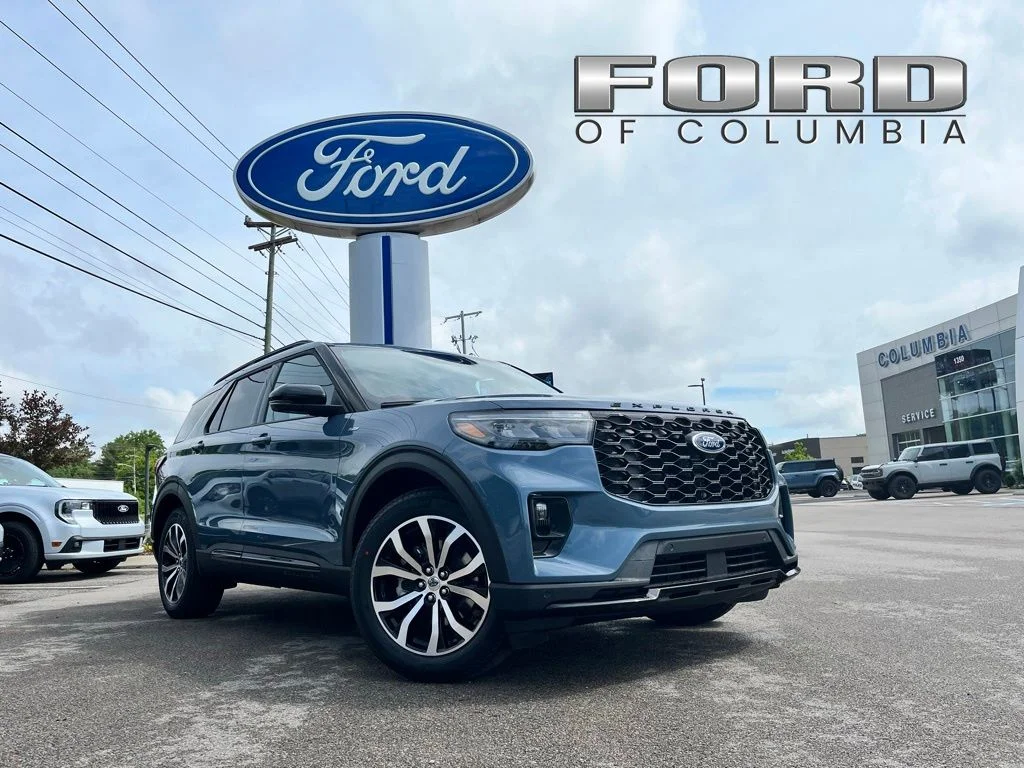 New 2026 Blue Ford ST-Line image 1