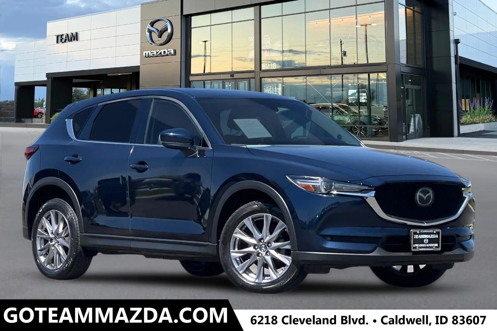 2019 Mazda CX-5 Grand Touring Auto's photo