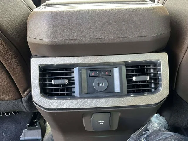 New 2026 Star White Metallic Tri-Coat Ford King Ranch image 6