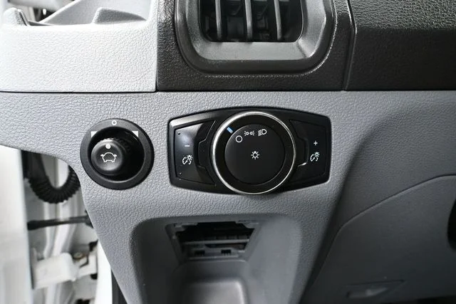 2016 Ford Transit Base - Photo 26