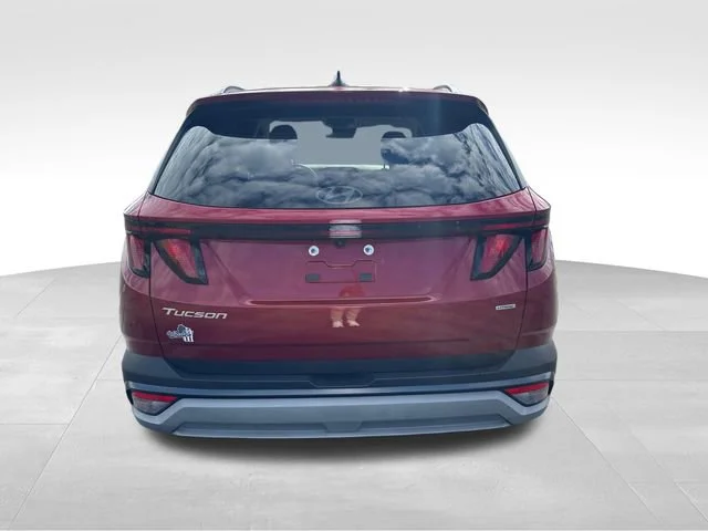 Used 2025 Red Hyundai SEL image 4
