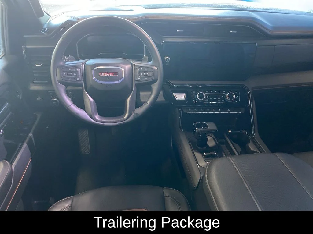 Used 2024 White GMC AT4 image 4