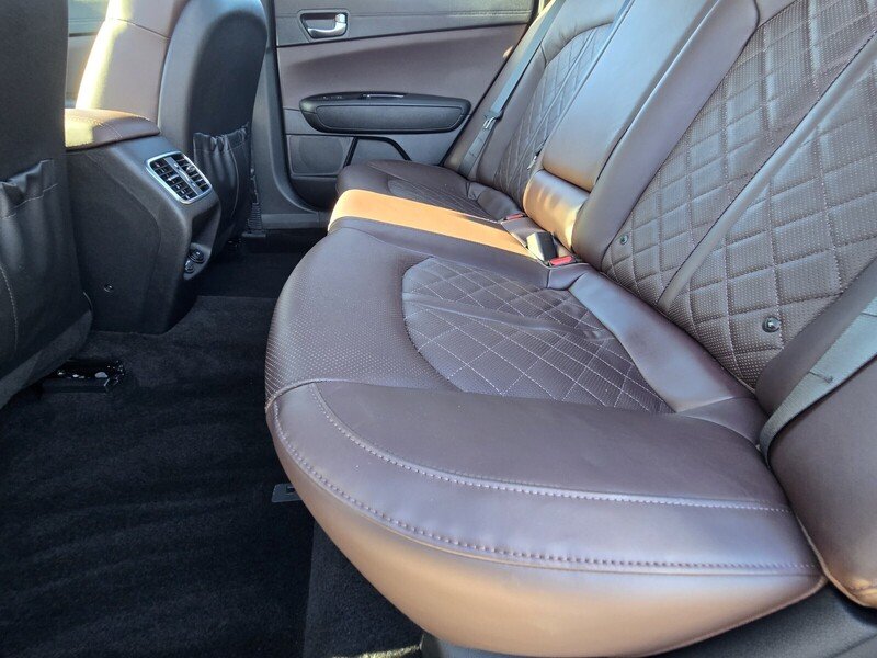 Used 2019 Snow White Pearl KIA SX AUTO image 12
