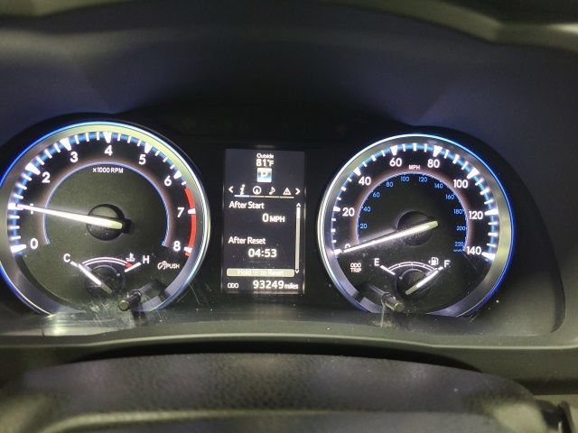 Used 2015 Predawn Gray Mica Toyota XLE image 27