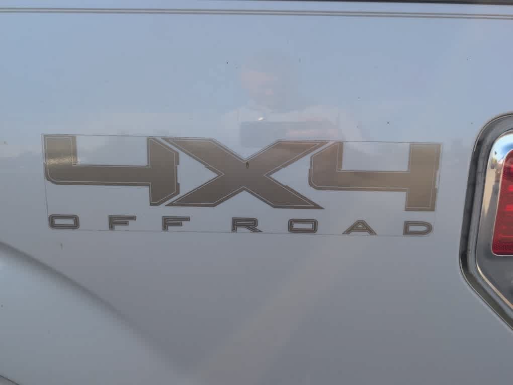 Used 2013 White Platinum Metallic Tri-Coat Ford King Ranch image 16