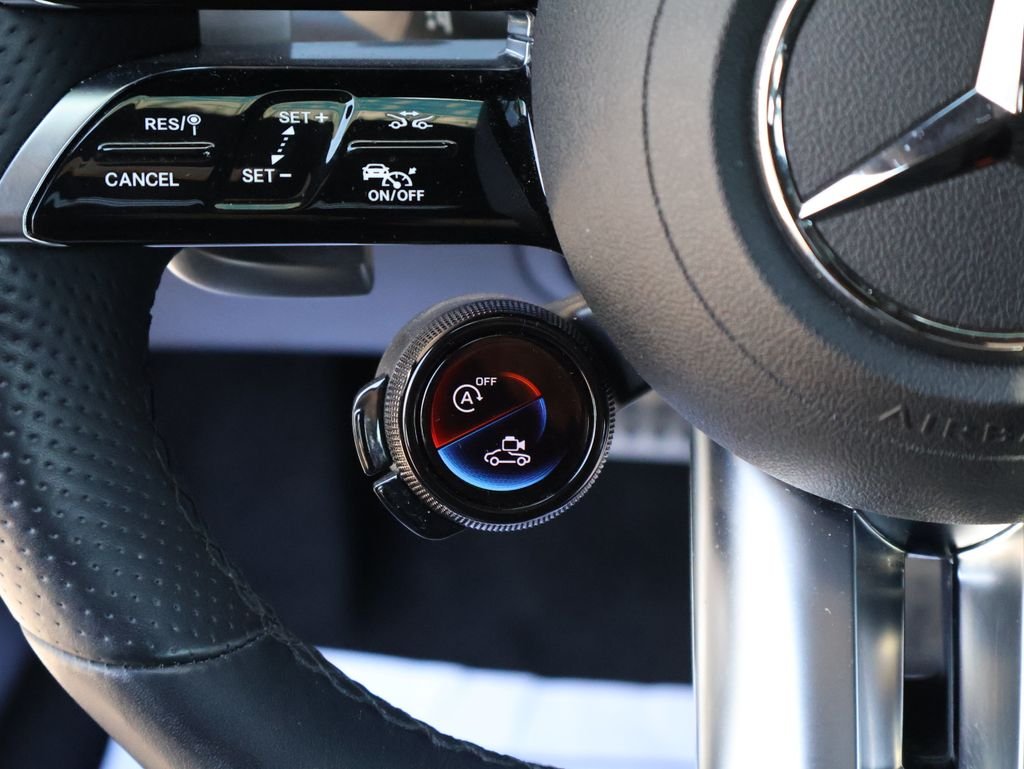 Used 2022 Cirrus Silver Metallic Mercedes-Benz Base image 35