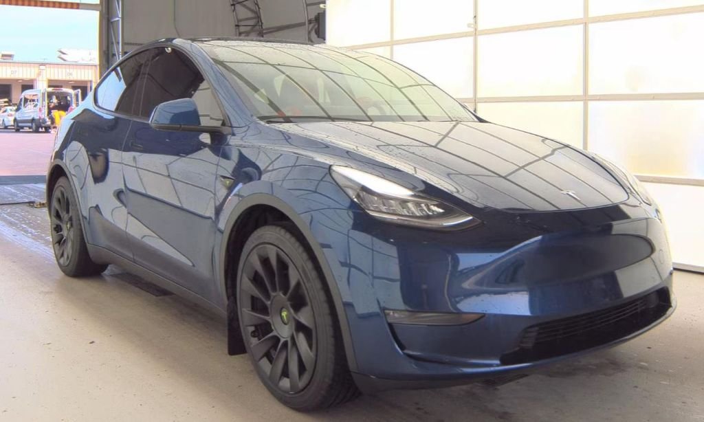 Used 2020 Tesla Model Y Performance with VIN 5YJYGDEF3LF001040 for sale in Kansas City, KS