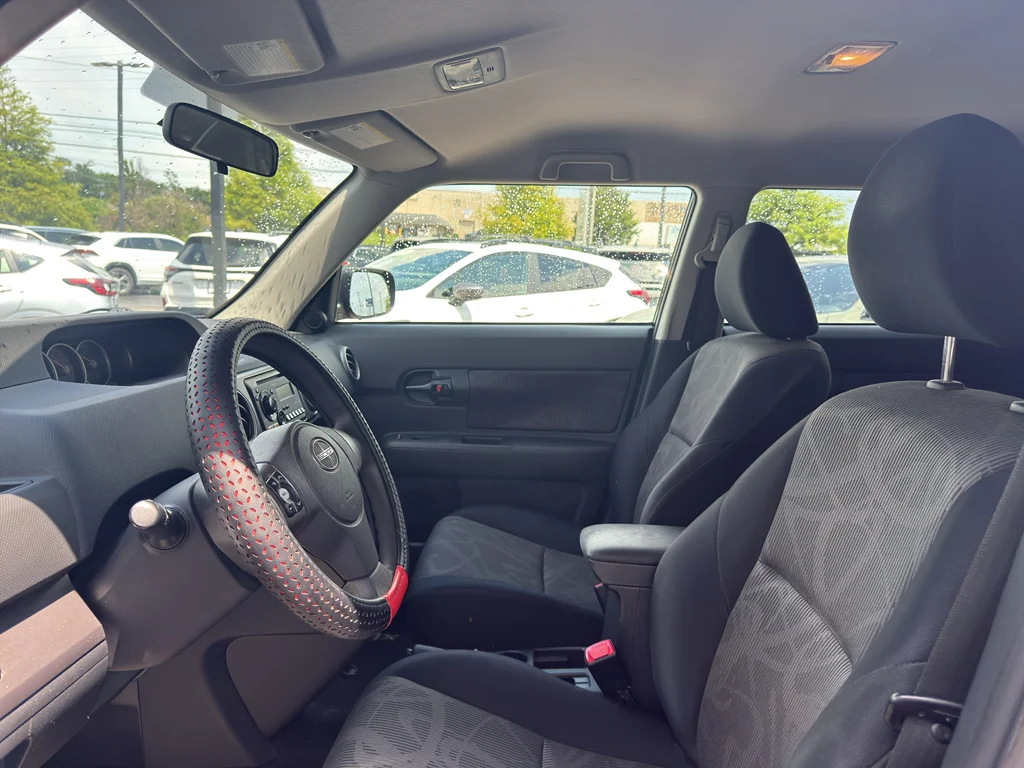 Used 2013 Sizzling Crimson Mica Scion Base image 6