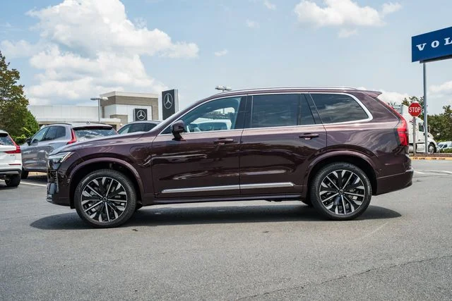 New 2026 Mulberry Red Volvo T8 Plus image 4