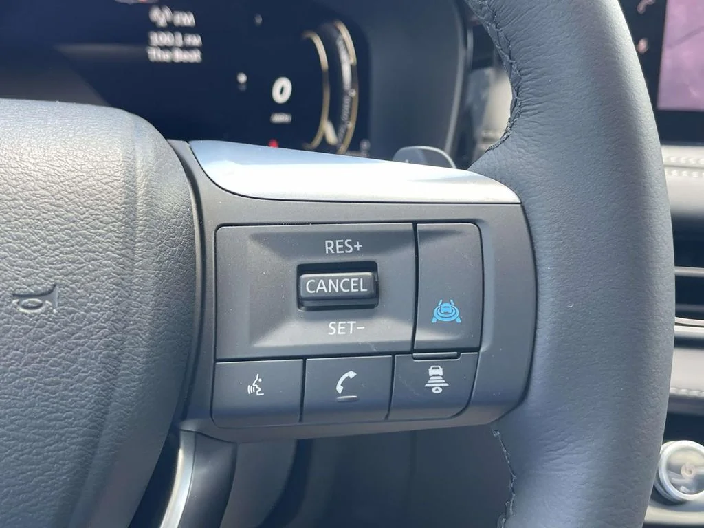 New 2027 Blue INFINITI LUXE image 25