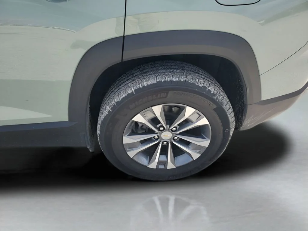 Used 2025 Cacti Green Chevrolet LT image 44